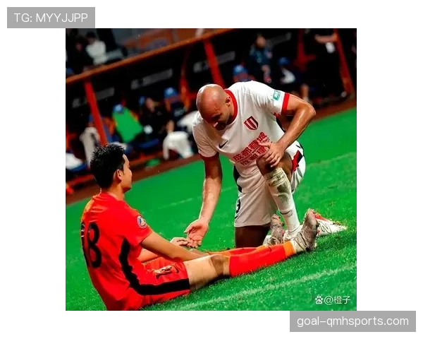为什么裁判有时对犯规视而不见?有利进攻原则这样判 为什么裁判有时对犯规视而不见?有利进攻原则这样判